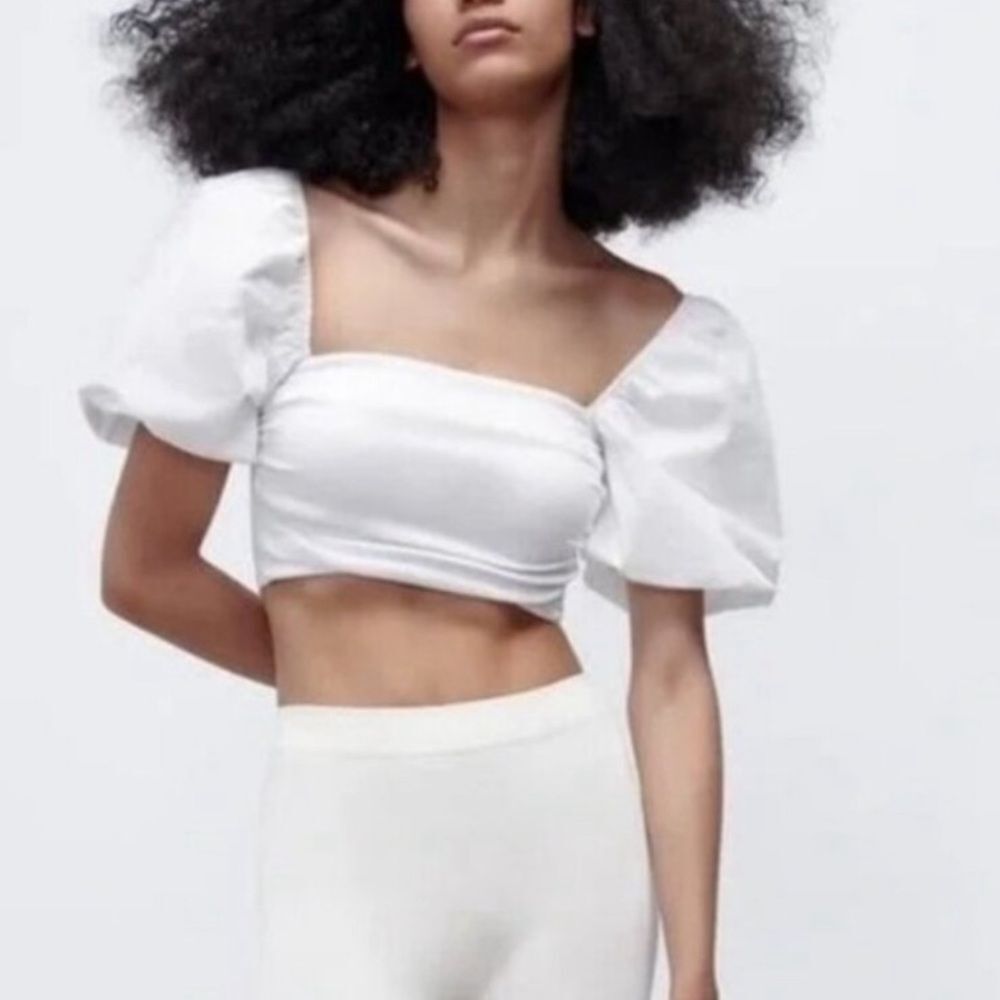 ZARA White ballon puffy Short Sleeve Square Neck Ribbed CROP TOP